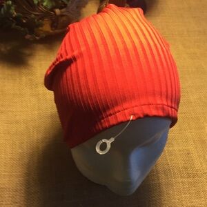 Bone/hat or cancer hat